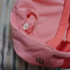 lululemon athletica Tops - Lululemon sports bra size 4 lululemon athletica Tops - Lululemon sports bra size 4